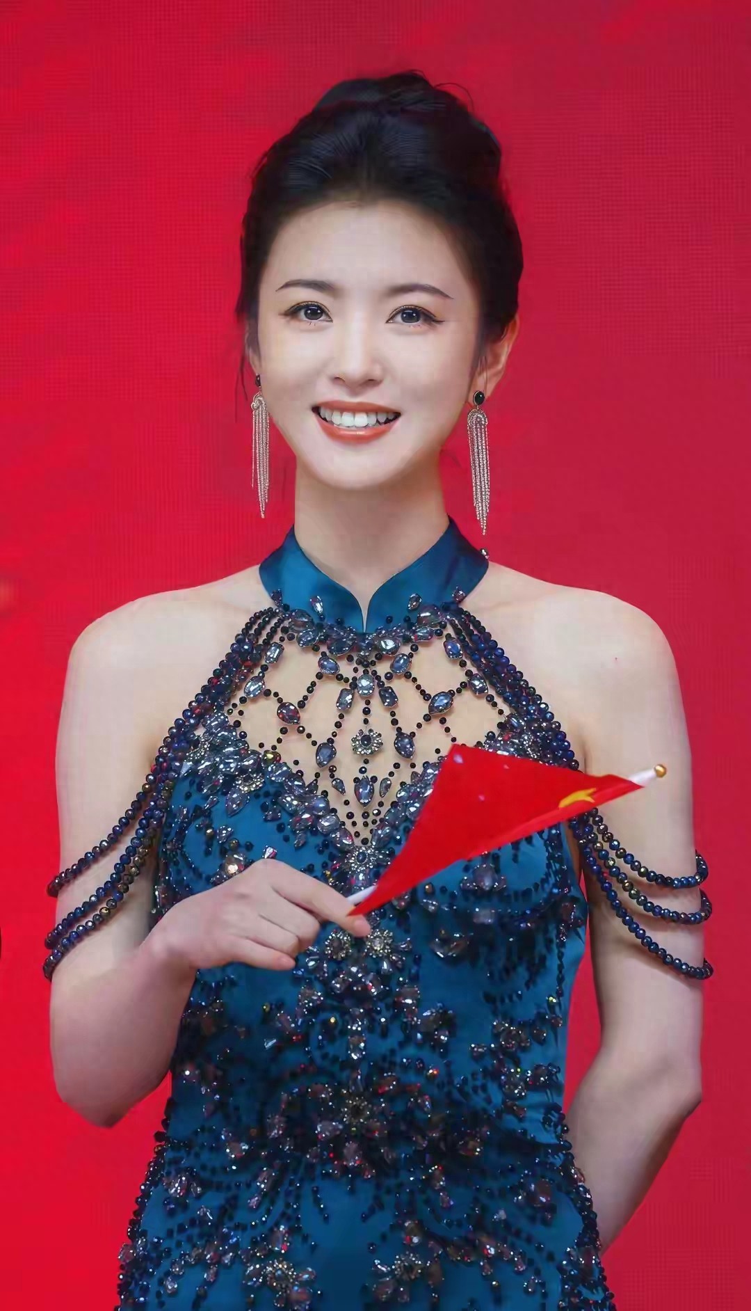 李云霄，在云端上的仙女