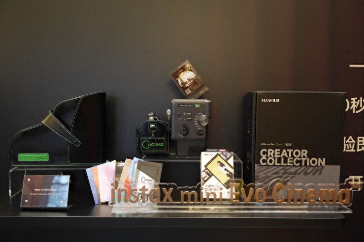 一手控制年代，你會為富士instax mini Evo Cinema掏錢么？