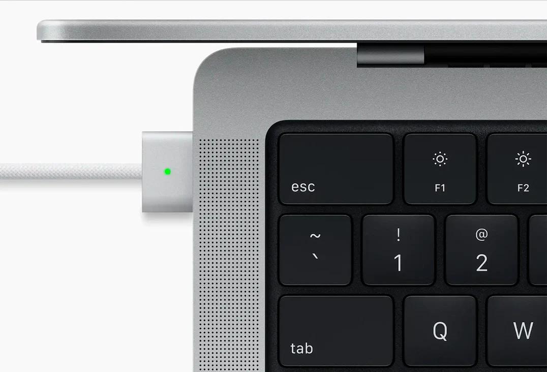 macOS 26.4 加入MacBook 充電上限設定、還能提示「慢速充電」