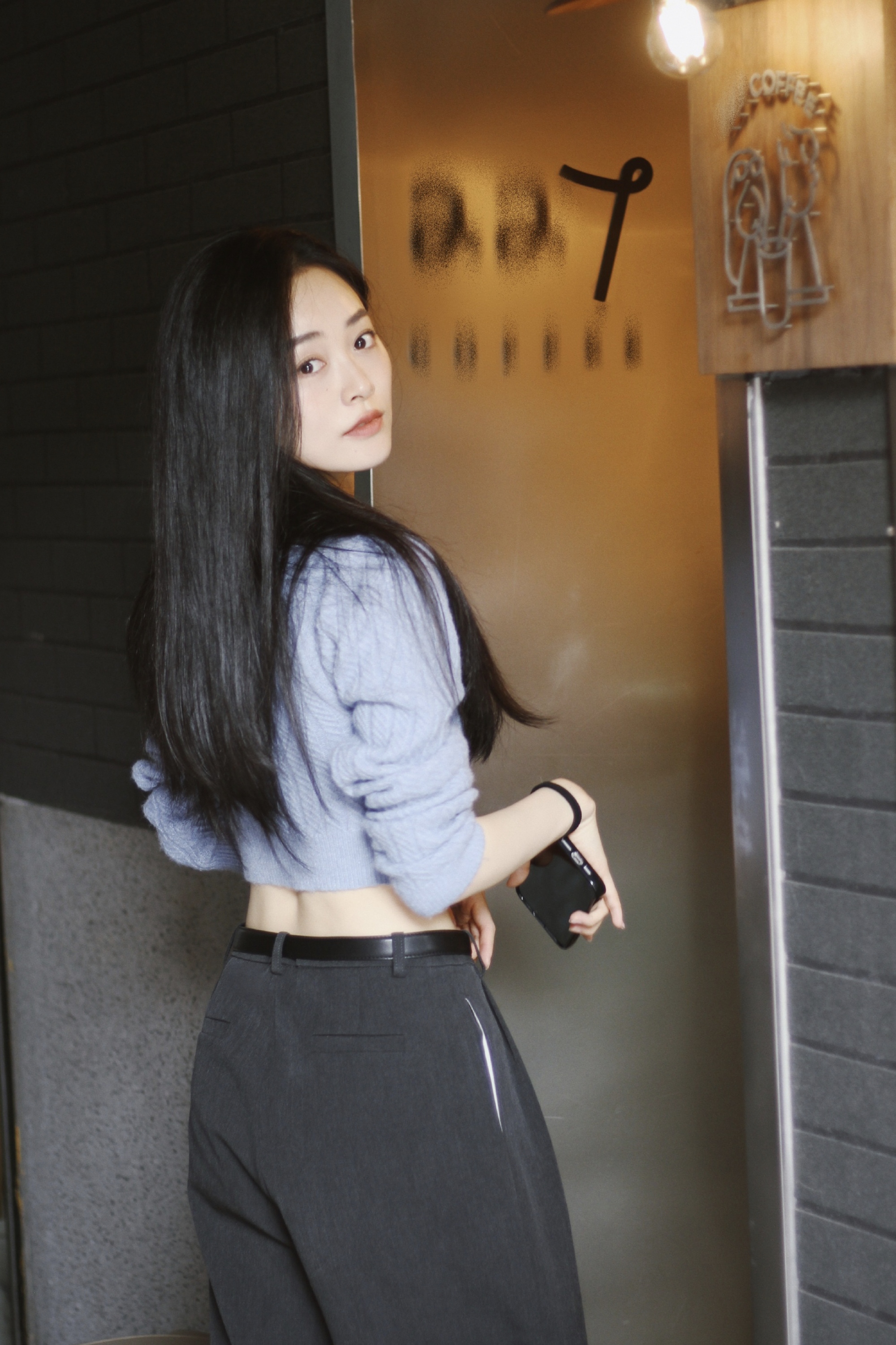 李繁的这组写真如初恋般美丽