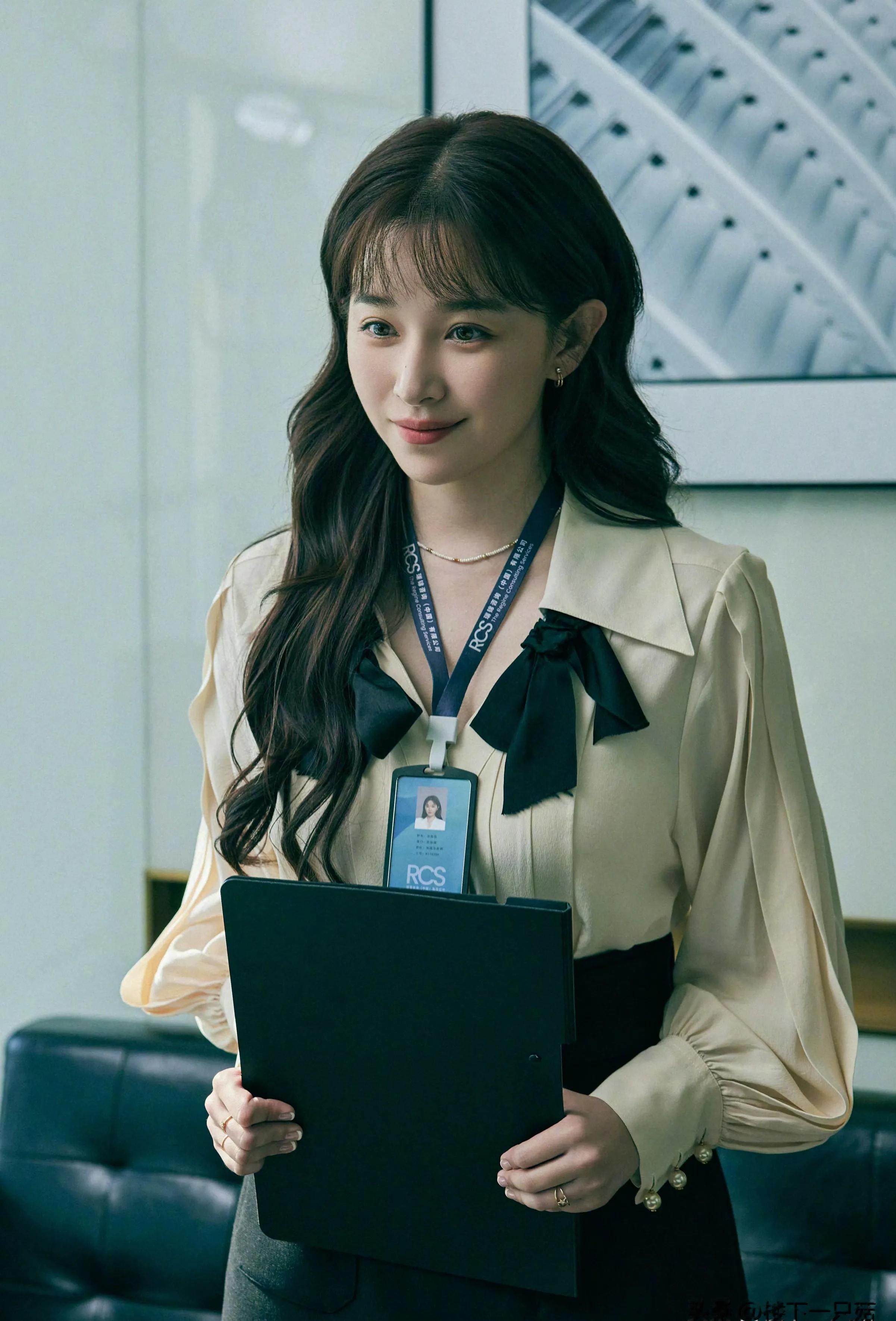 阚清子疑云：复出时机与独立宣言