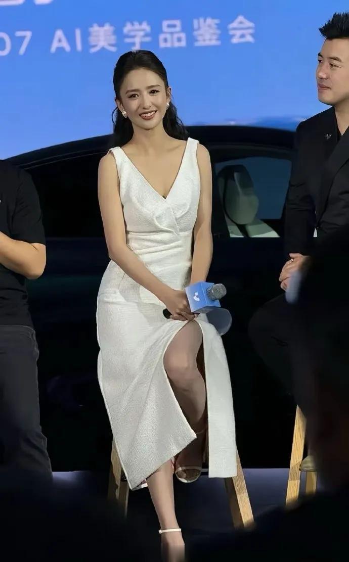 佟丽娅,所有男人的终极梦想对象! ???