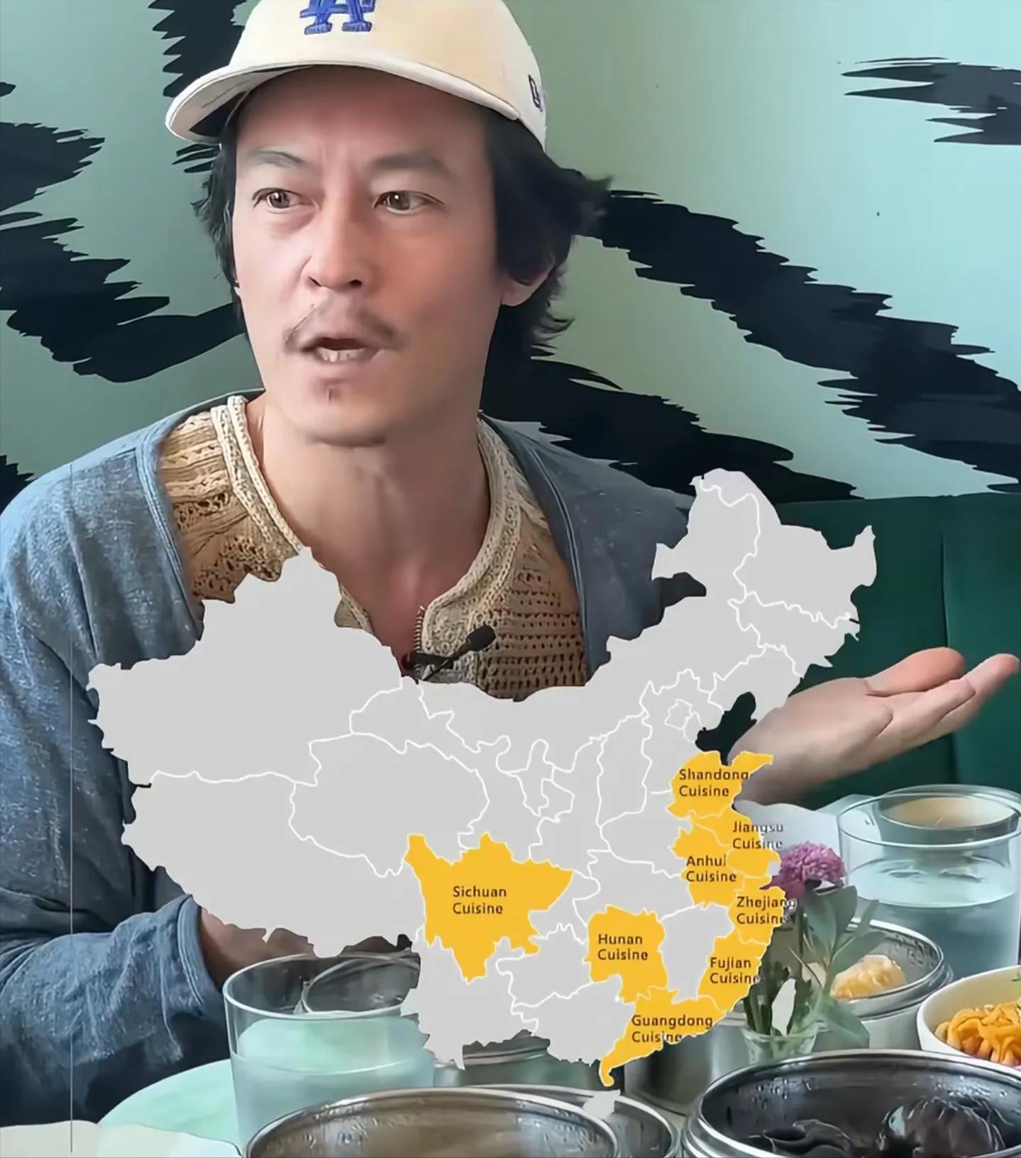 45岁陈冠希近照模样大变，和朋友洛杉矶聚餐，留八字胡又老又滑稽