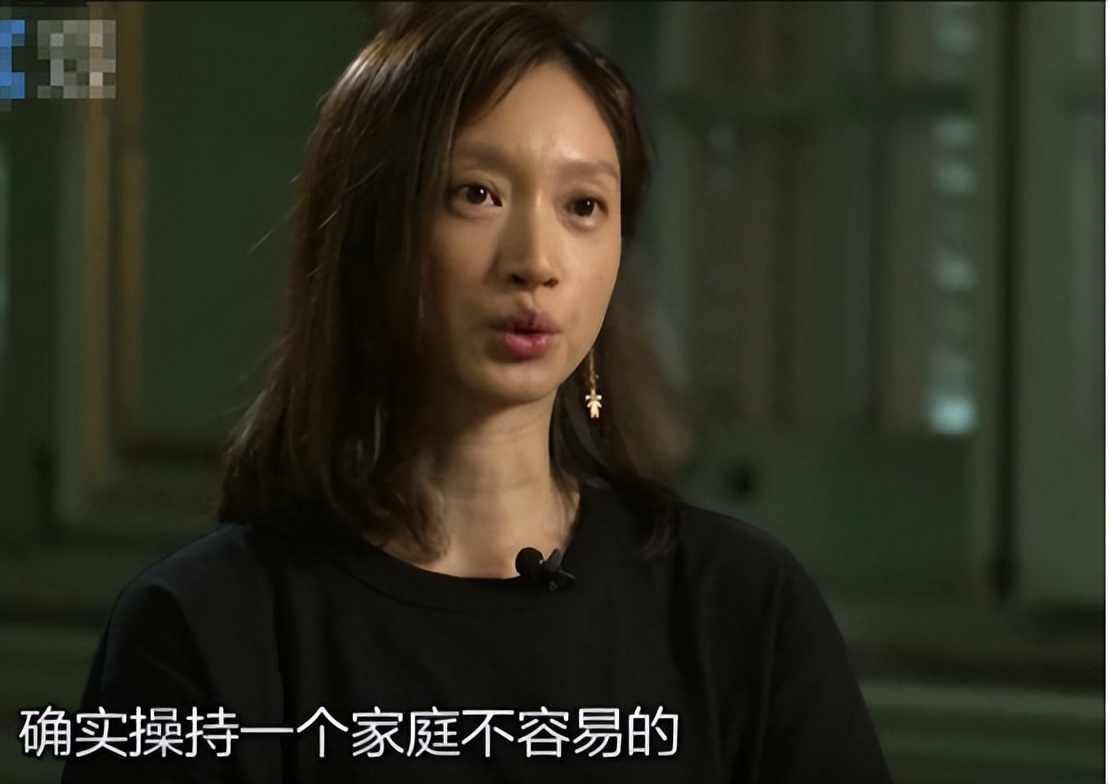 朱亚文没想到，被传离婚一年后，沈佳妮凭一举动给自己狠狠长脸
