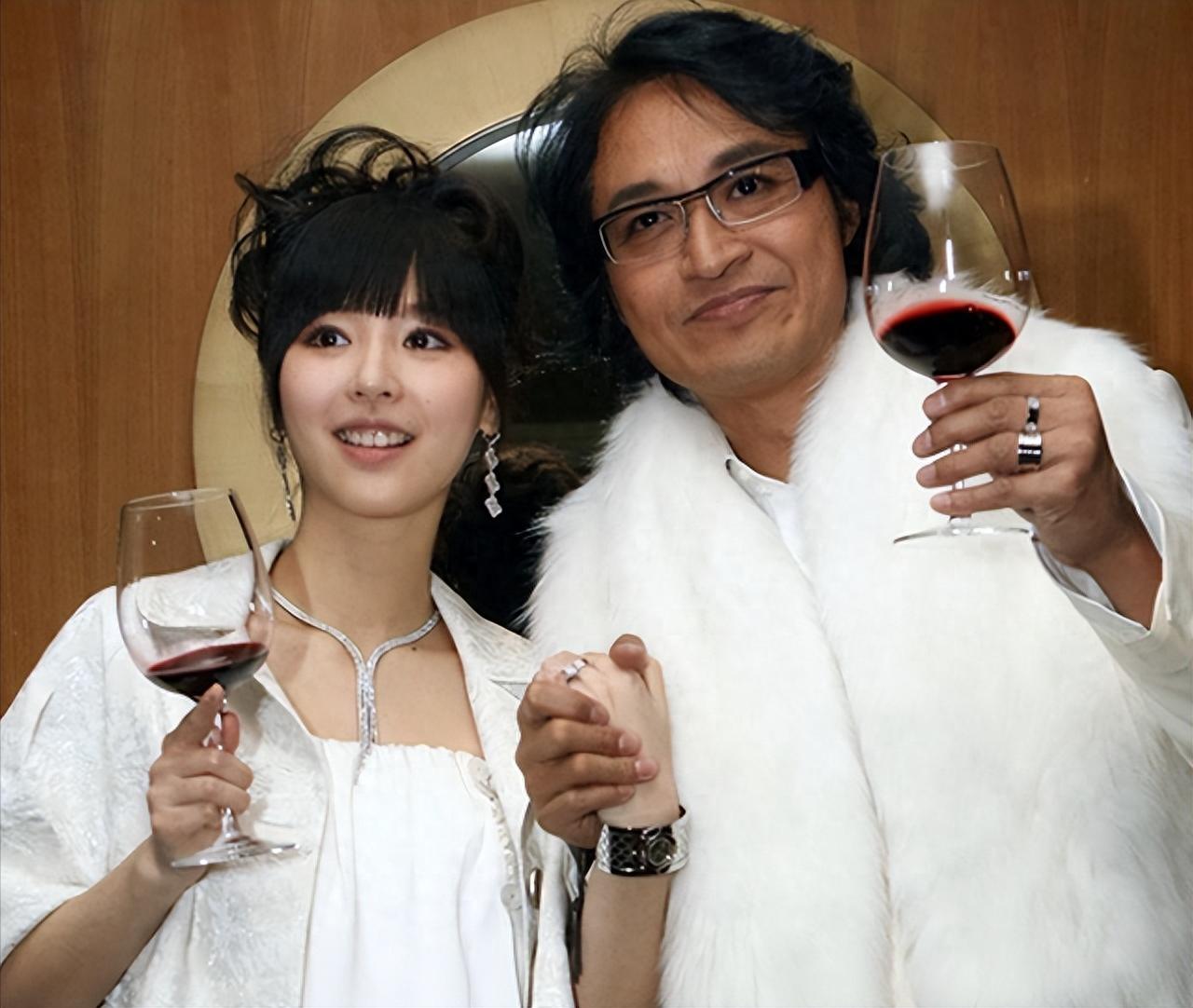马景涛女友疑似开撕吴佳尼，直播再曝“猛料”，信息量确实有点大