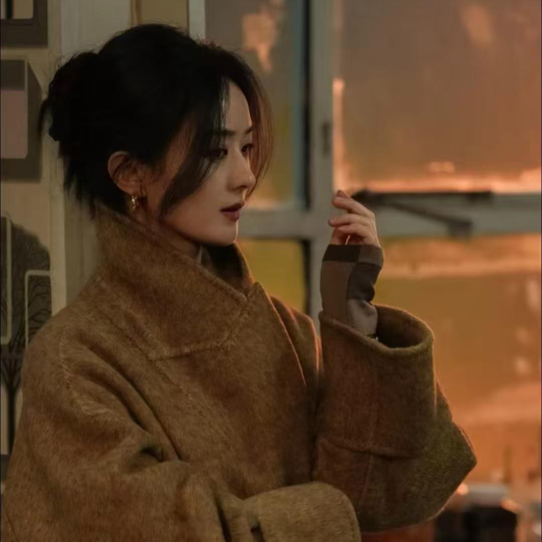 吃相难看!赵丽颖恋情近况曝光,估计和你想的不一样,杨幂也遭殃