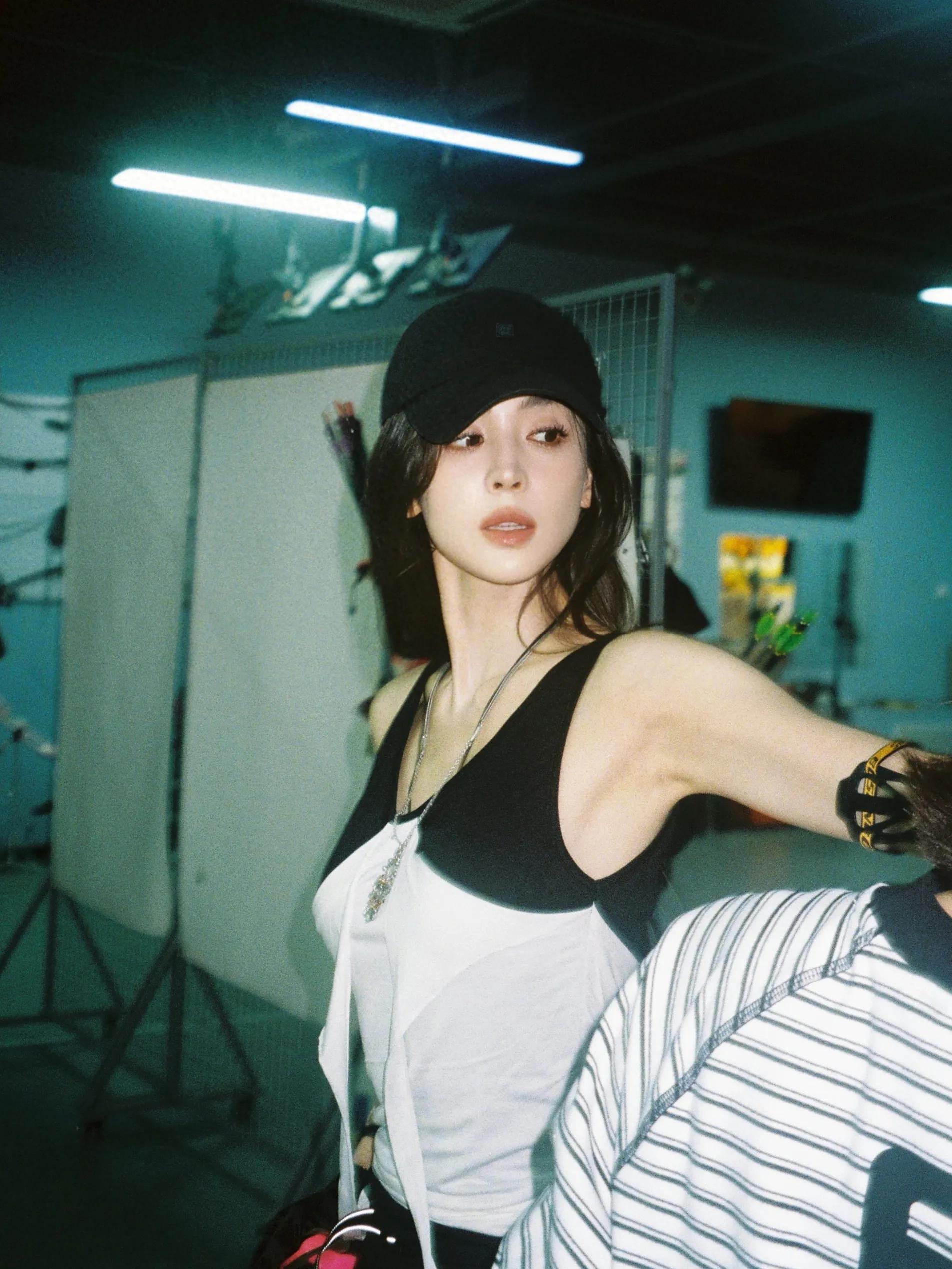 娜扎射箭美图,太飒了