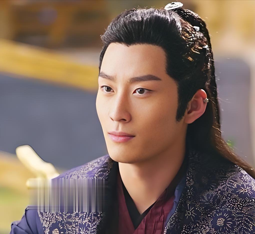 里子面子都没了？这次，何超莲下意识的举动，没给窦骁留一丝体面