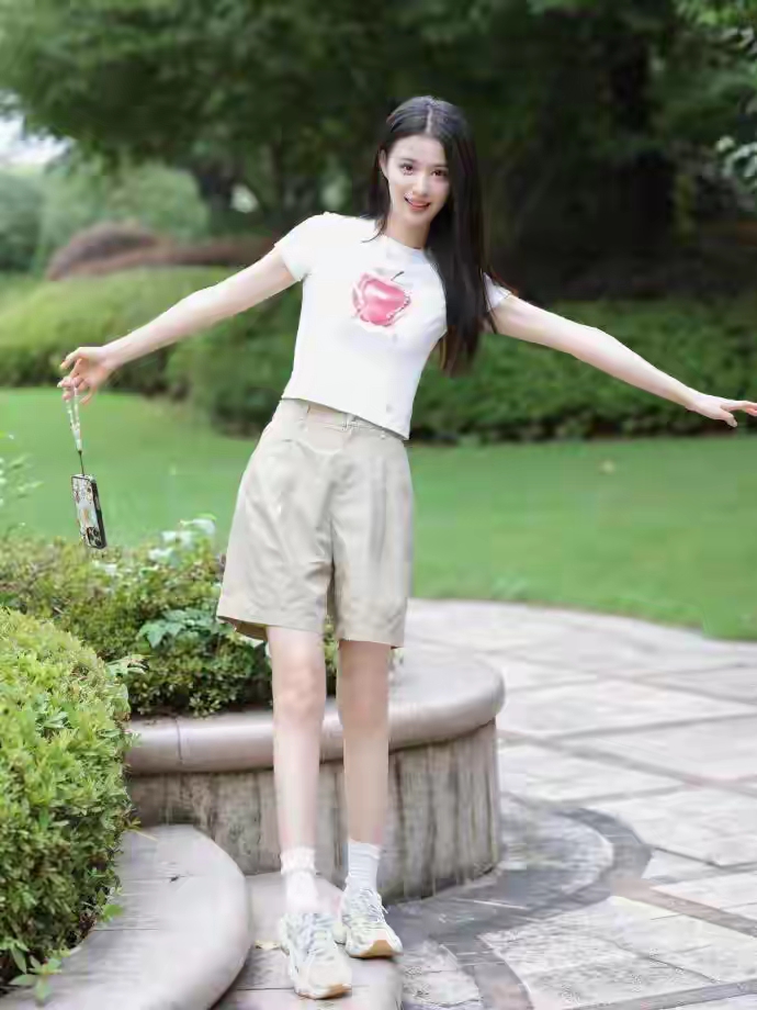 王楚然美图合辑更新