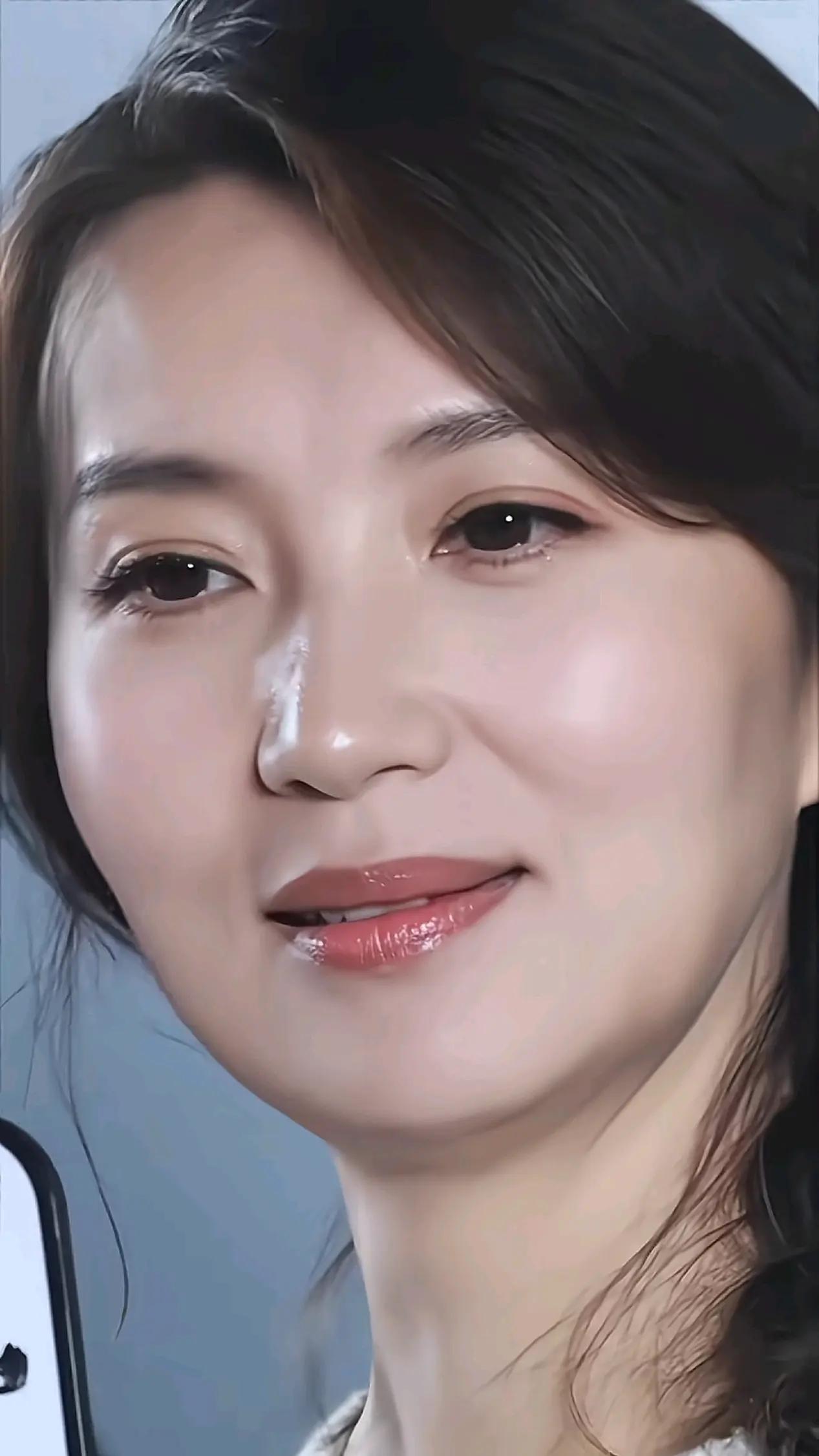 陈好。看美女，心情好