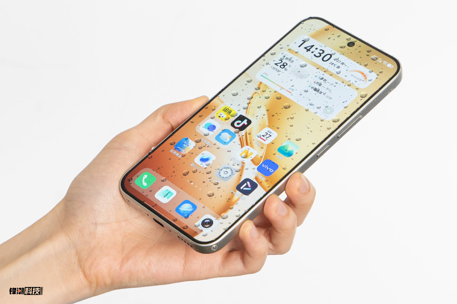 vivo Y600 Pro图赏：10200mAh超大容量电池，持久又耐用