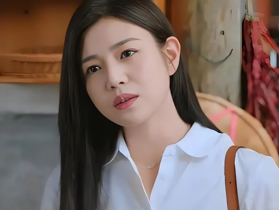 陈妍希4万强制执行，陈晓反击！回应未出席岳父丧礼，否认冷暴力