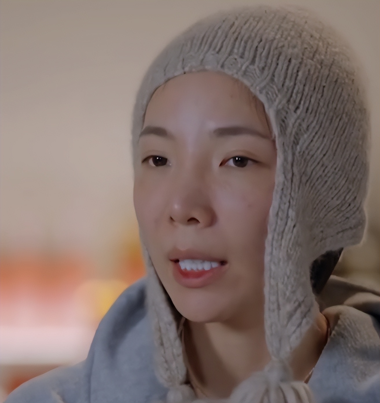 张婉婷自曝身世，母亲非亲生，得知真相后花一年才走出来