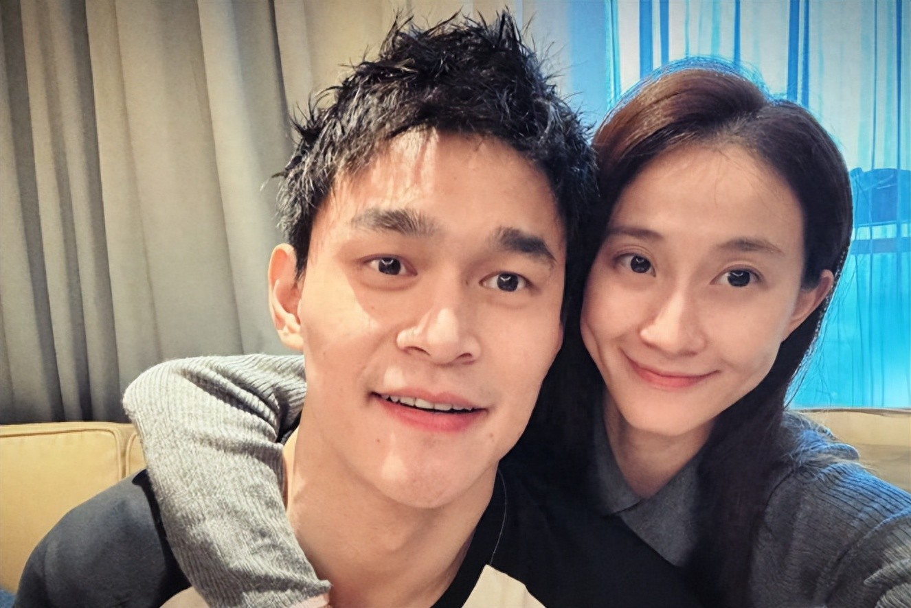 曝孙杨夫妻车内吵架！他逼老婆道歉、强势不讲理，张豆豆崩溃大哭