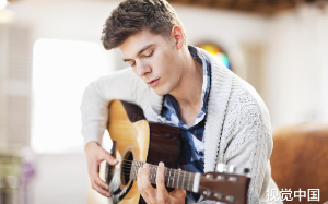 亲妹妹认祖归宗后，我和爸妈用金钱对她百般弥补，可我们只是关心了一下养妹，她为什么闹着断亲了？