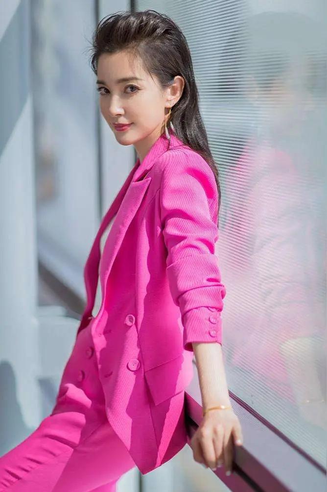 美图欣赏：李冰冰