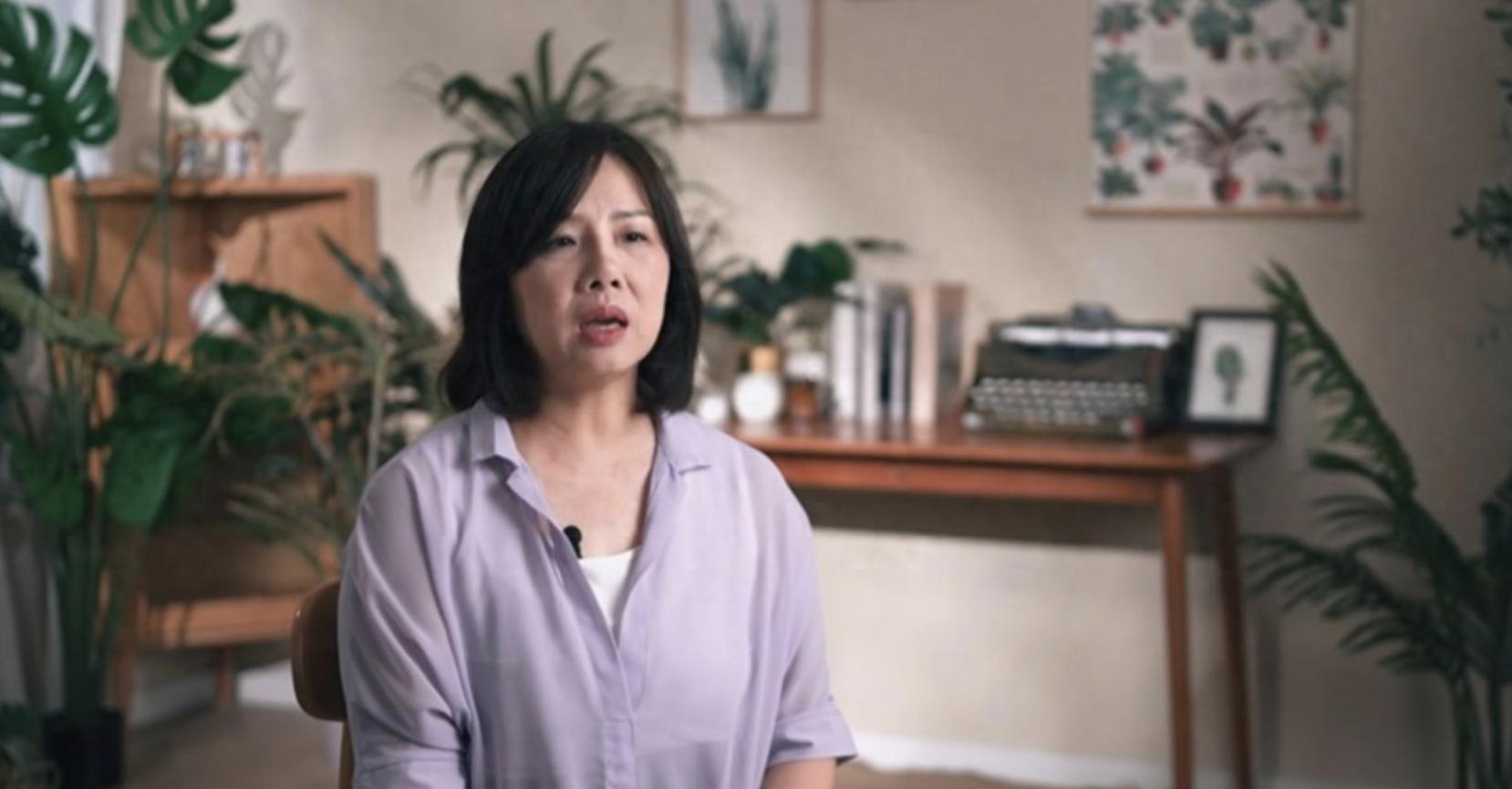 57岁TVB绿叶赴韩国做医美，称不满样子像师奶，出演师奶角色30年