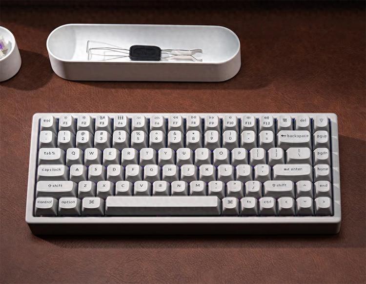 什么，混凝土做的鍵盤？Keychron推出K2 HE混凝土特別版磁軸鍵盤