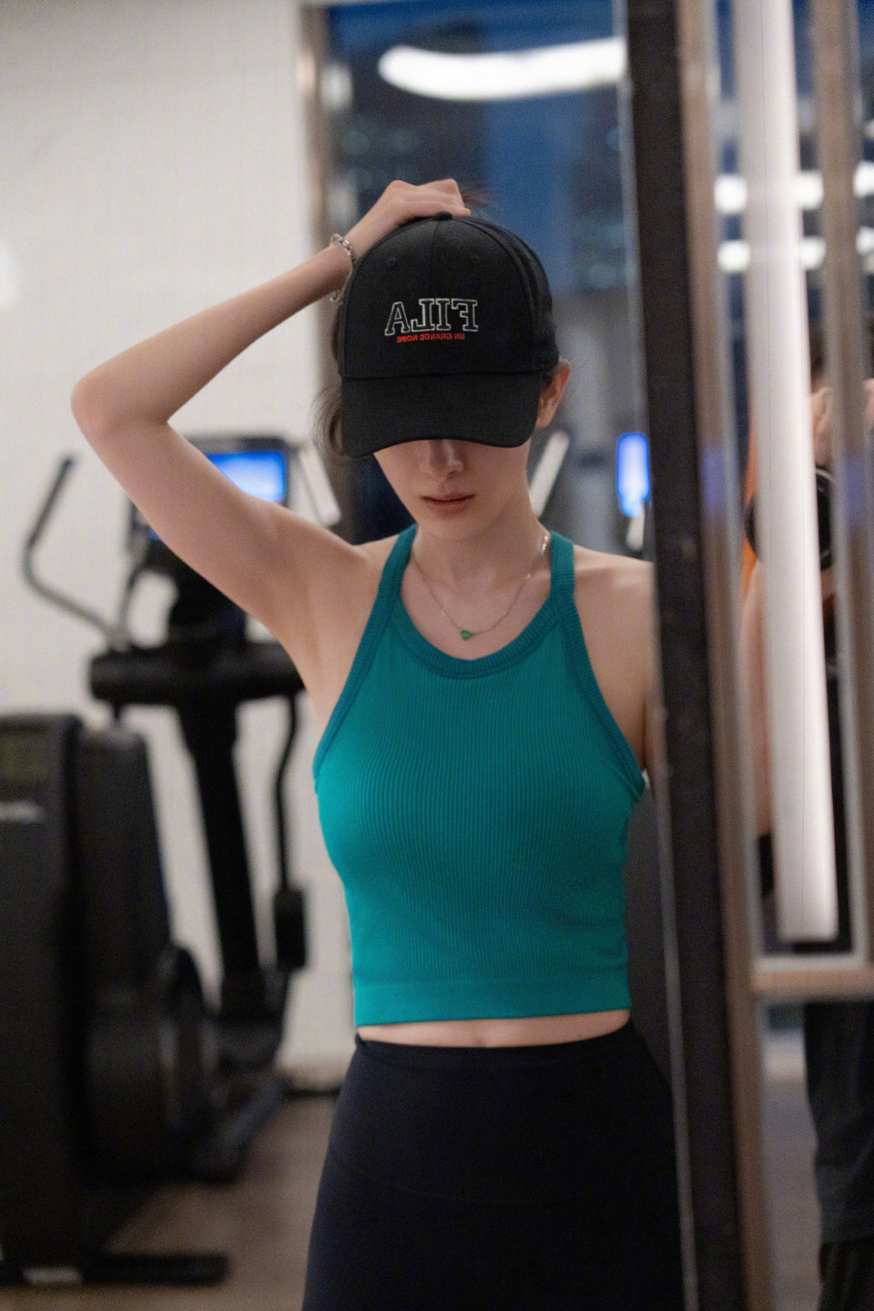 素颜健身的杨幂，身材一直都保持的特别好