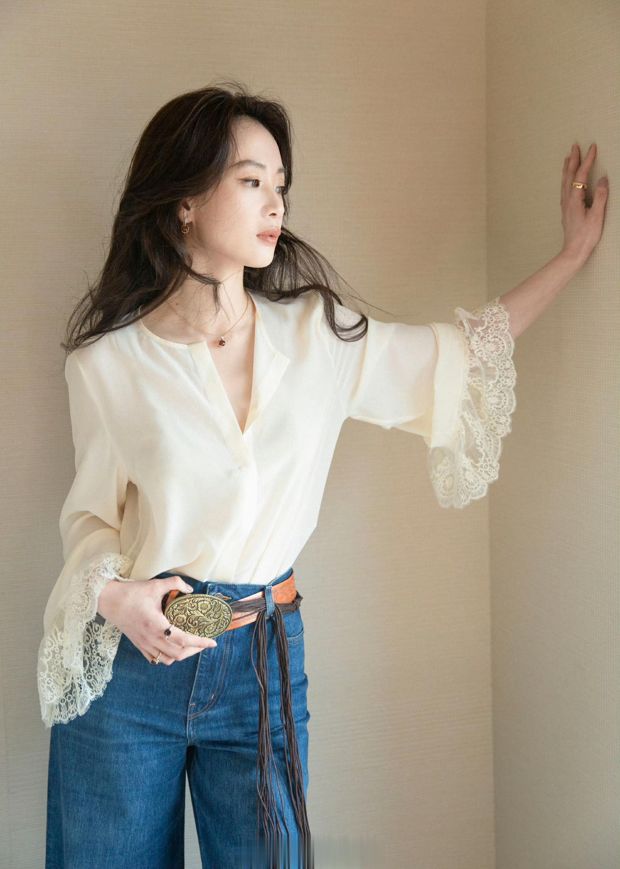 李梦 温婉典雅 妻味儿十足