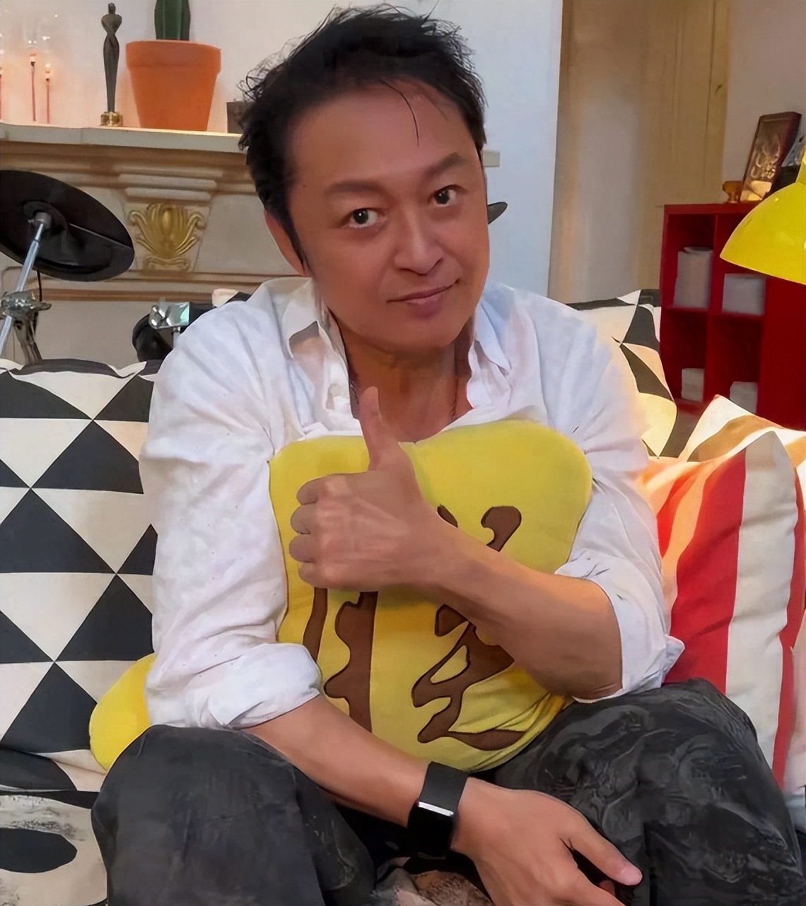 钱再多有什么用？这次被前妻爆料的马景涛，给所有离婚男星提了醒