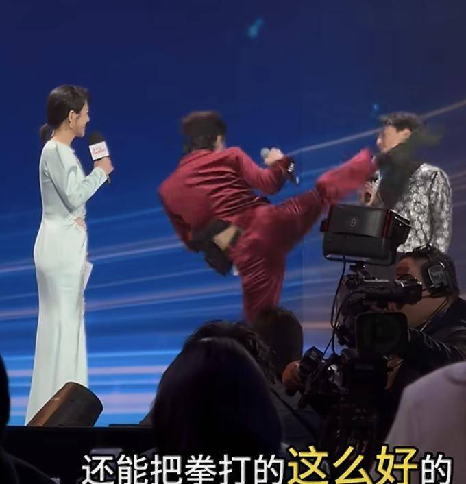 向佐踢主持人后续!百克力回应:确实有不爽,曝对方私下真实人品