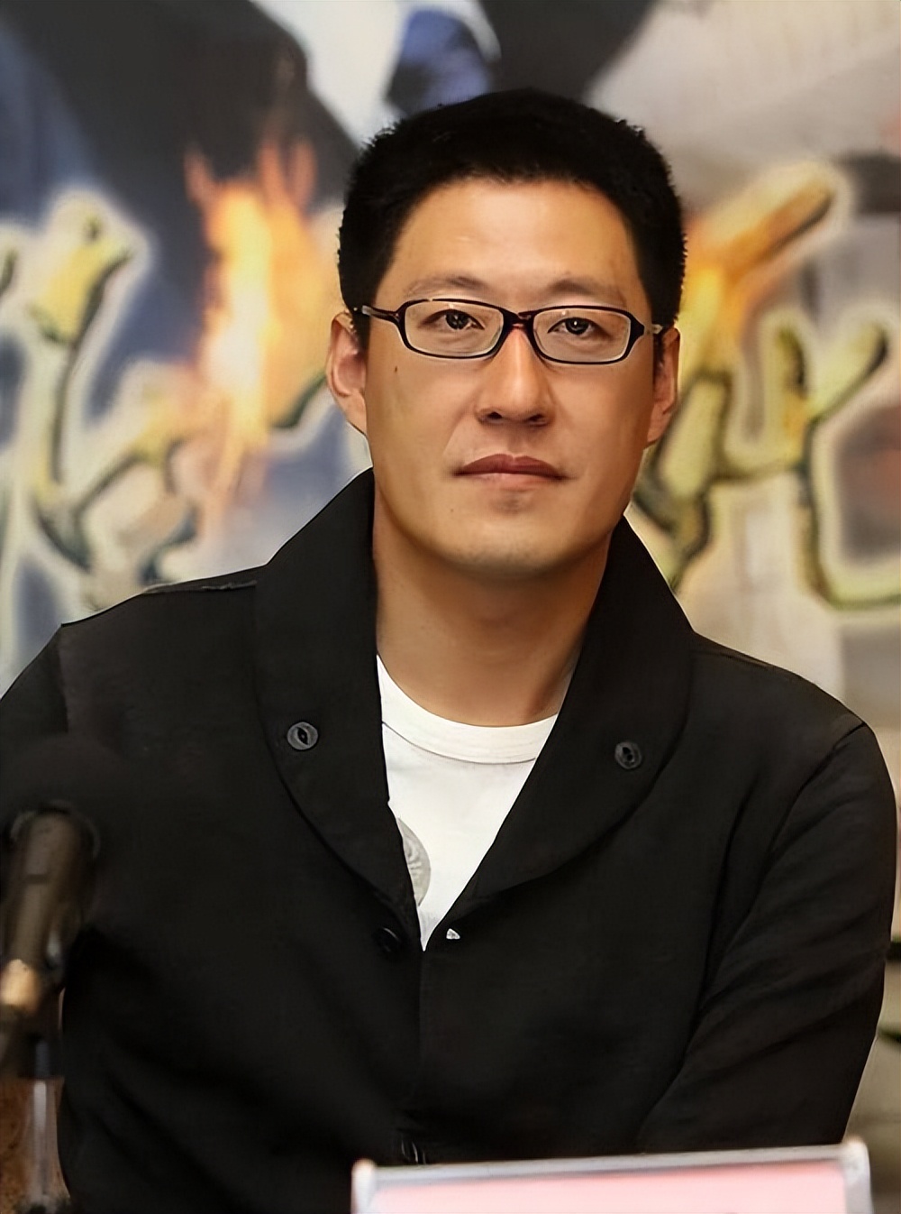 原来她就是于震第二任妻，小丈夫13岁婚后生3娃，37岁仍貌美如花