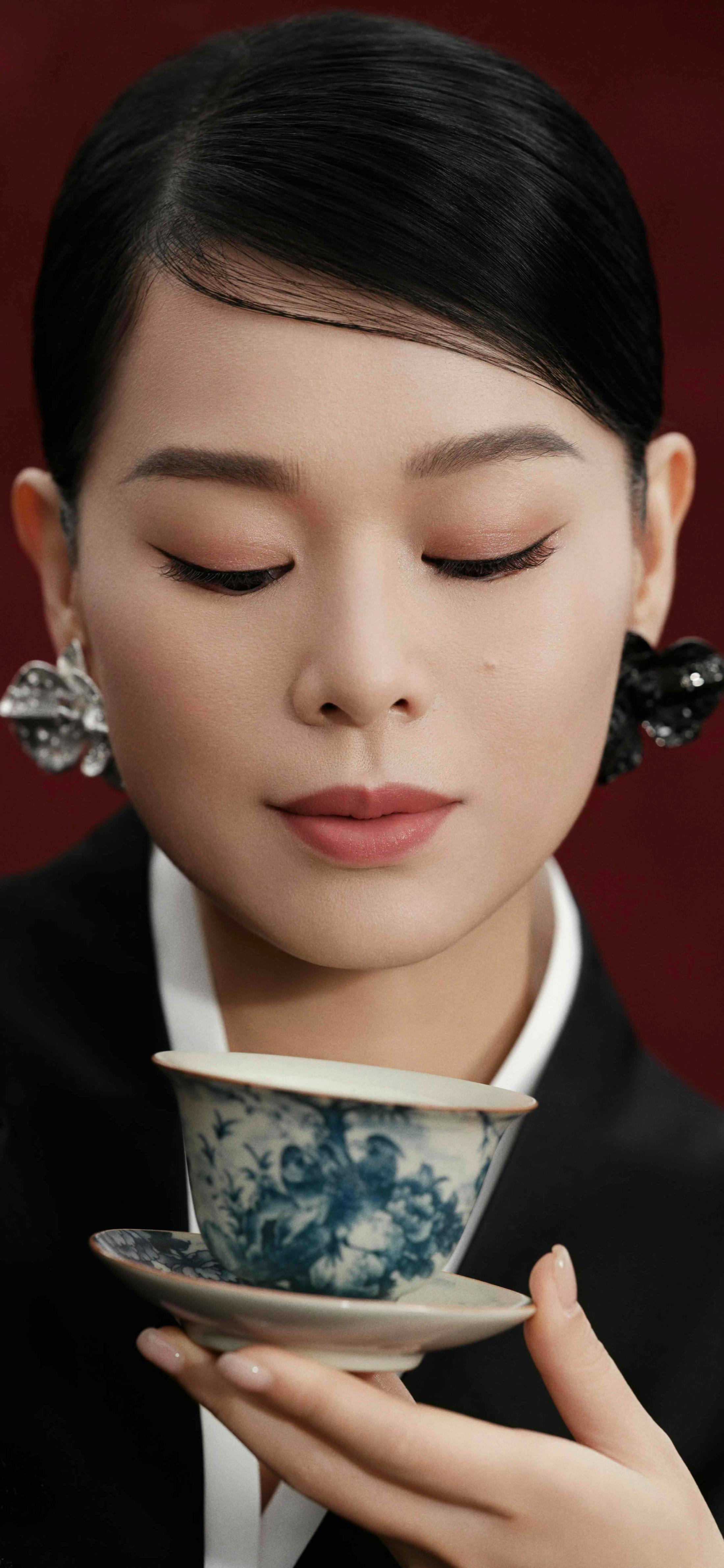 美女壁纸第5625期—胡杏儿