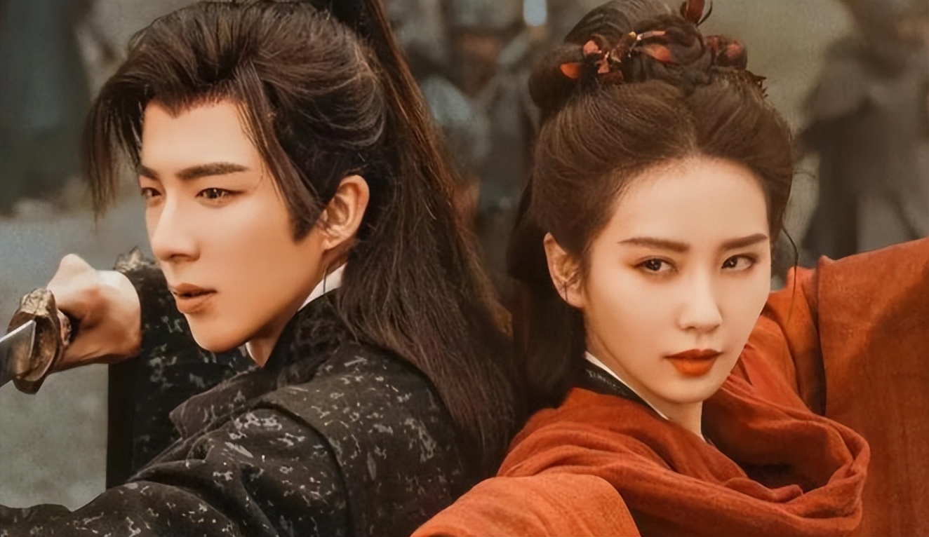 85花格局又变了！3人上桌、2人下桌，杨幂尴尬，赵丽颖赢麻了