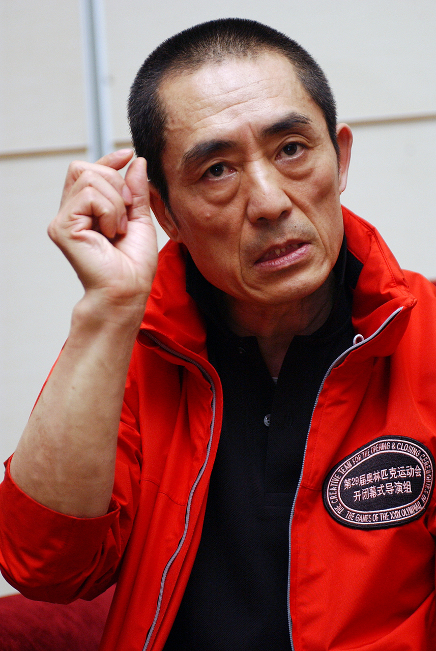 国安“点名”75岁张艺谋，释放三个强烈信号，巩俐的话真没说错