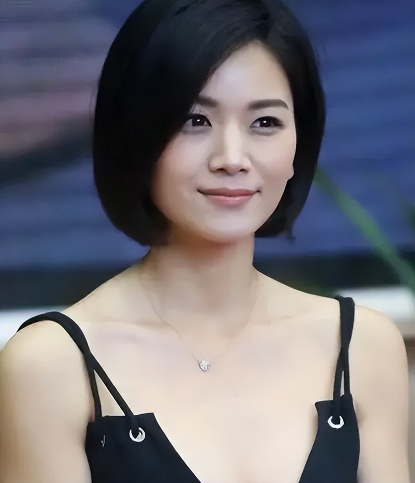 陈思诚爱惨了她，王凯\迷恋\她，41岁成单亲妈妈，她活成了大赢家