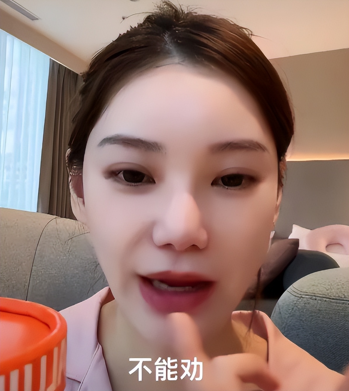 汪小菲不忍了!直播透露不买房原因,孩子不随母姓,马筱梅表态