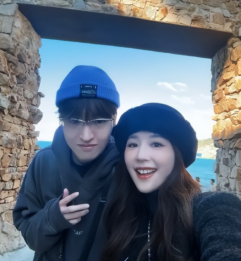 钱再多有什么用？这次被前妻爆料的马景涛，给所有离婚男星提了醒