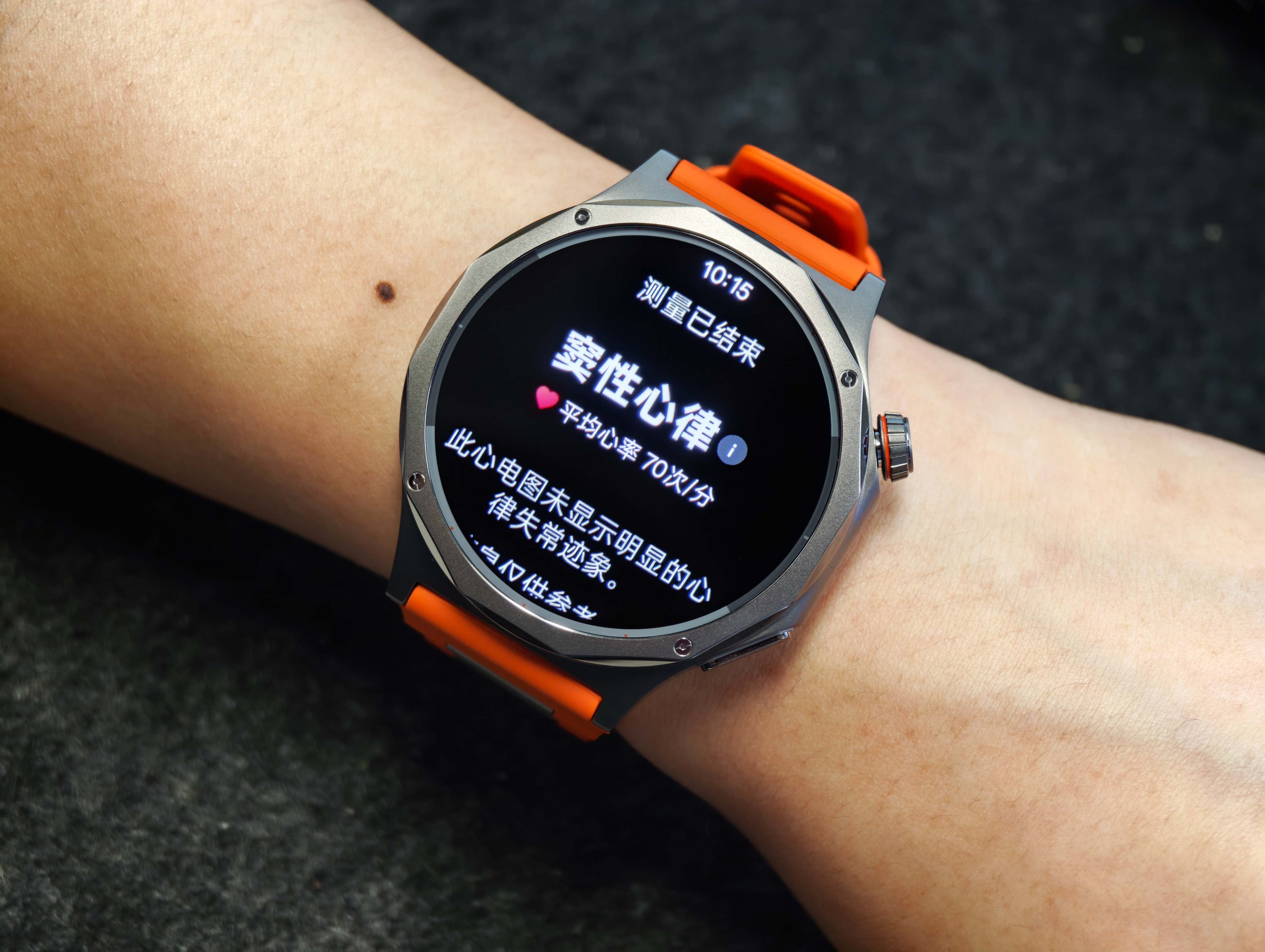 OPPO Watch X3評測：全鈦先鋒、健康有數，新一代安卓表皇實至名歸