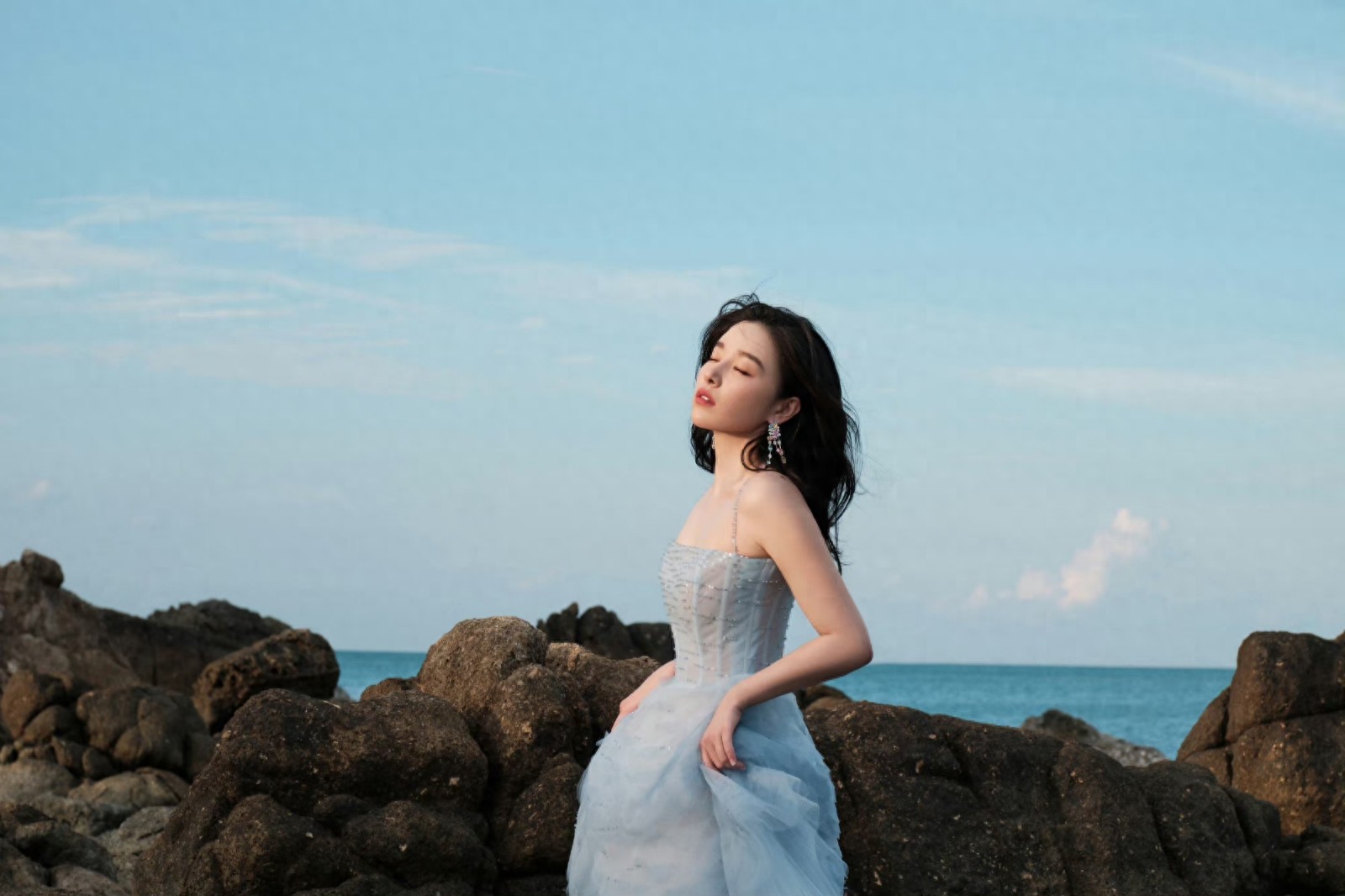畸形儿风波3个月后，37岁阚清子近况曝光，估计和你想的不一样