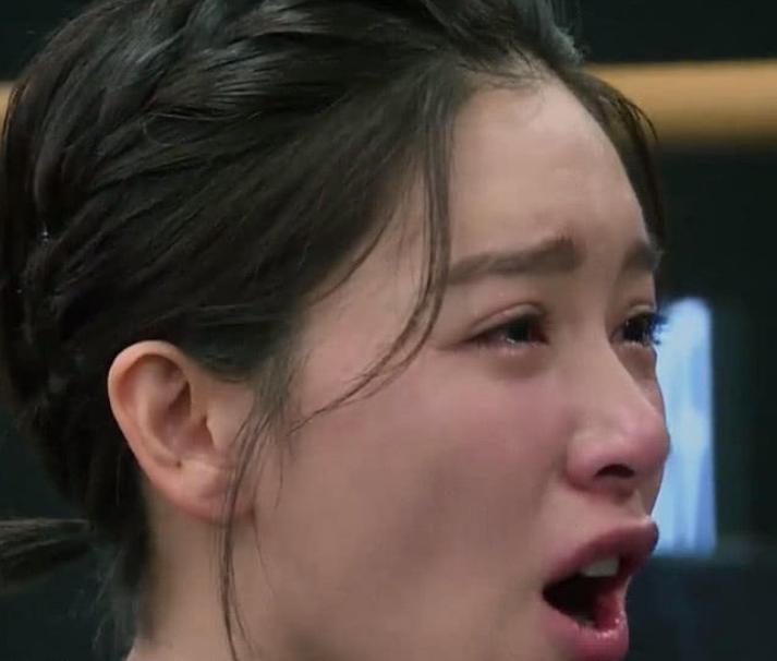 被曝生下畸形儿仅1月, 阚清子首度发声, 答案不言而喻, 恶心一幕发生