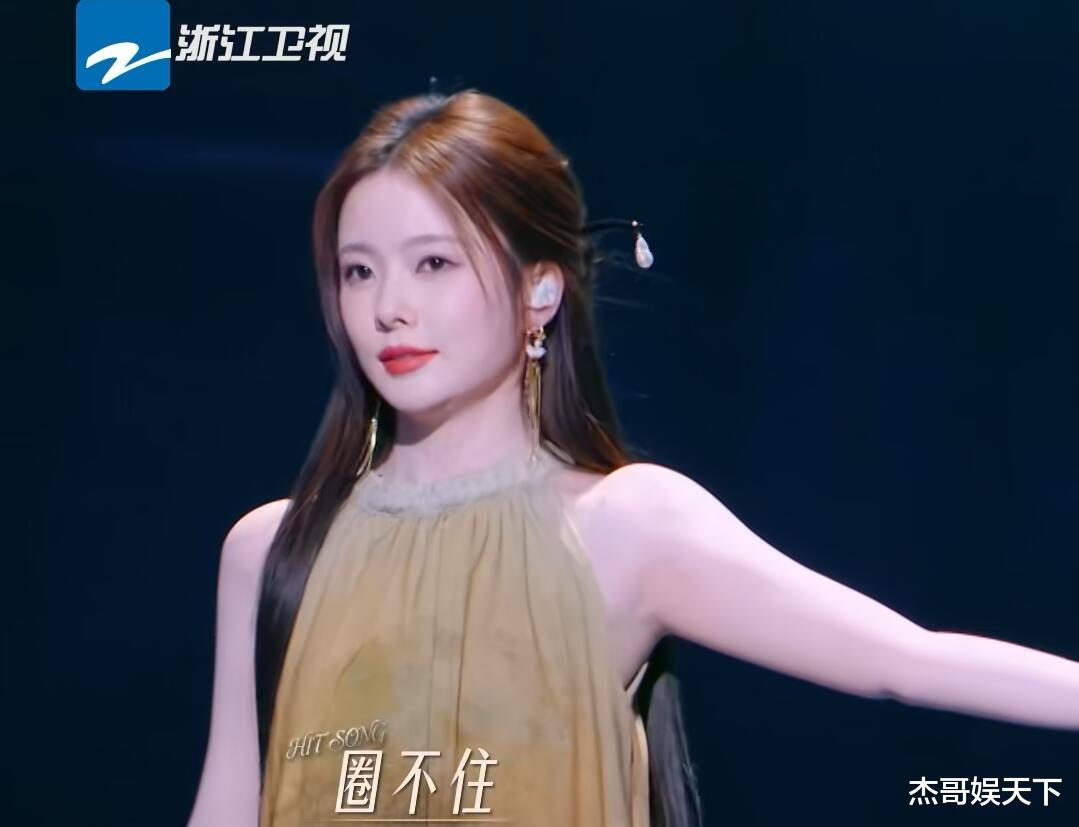 陈卓璇被骂，让我看到了华语乐坛为啥没落