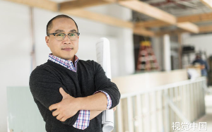 县里小科员被裁员后，失业90天，扶了一个大爷，立马当上镇长，再逆袭副县长