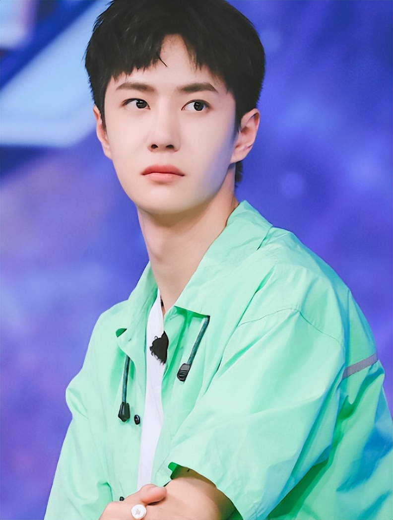 被曝演唱会取消、无戏可拍的顶流，争议不断