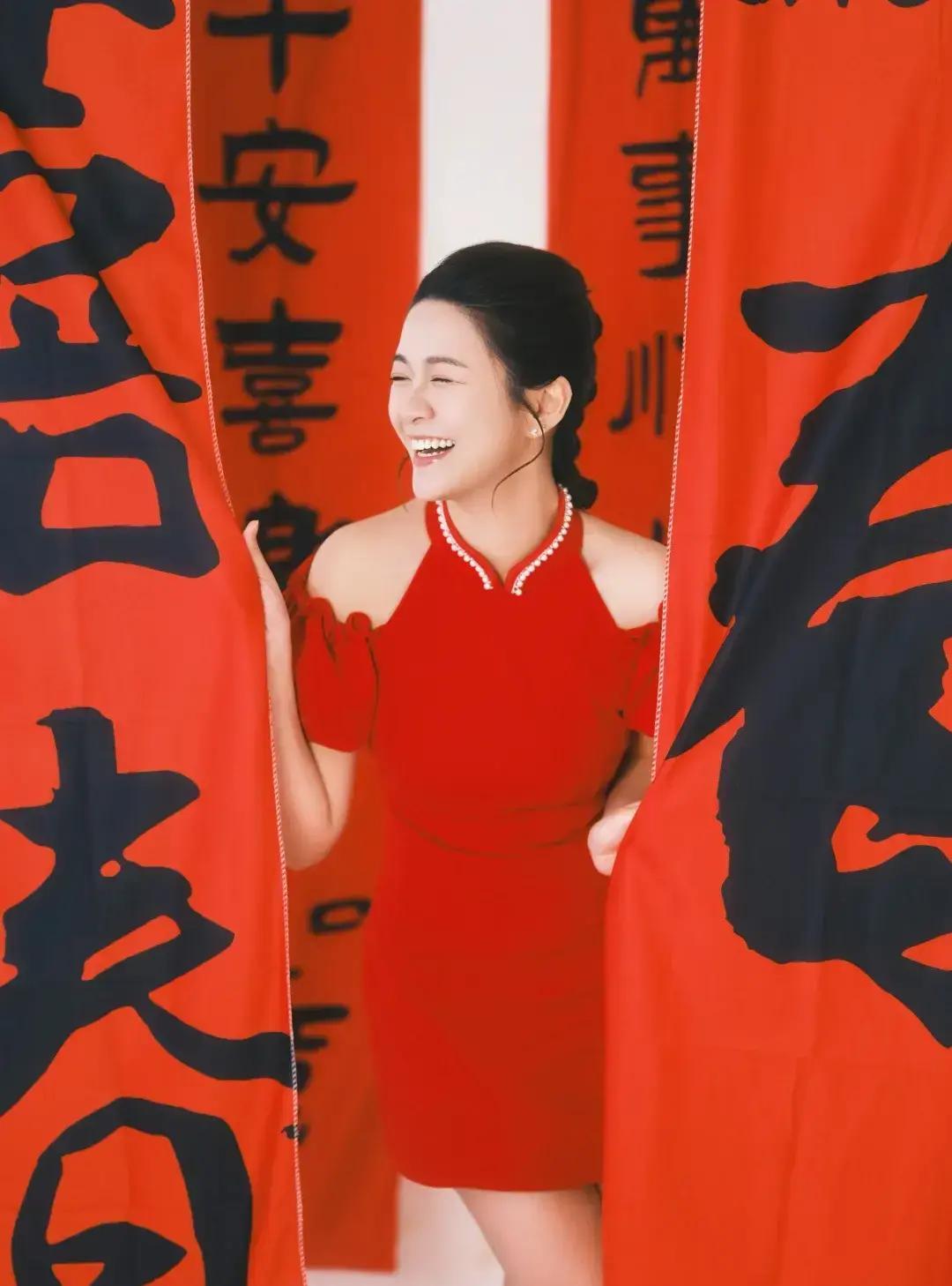 突发！TVB前花旦被嘲不穿底裤拍片想红想到癫，不堪屈辱直接怒怼