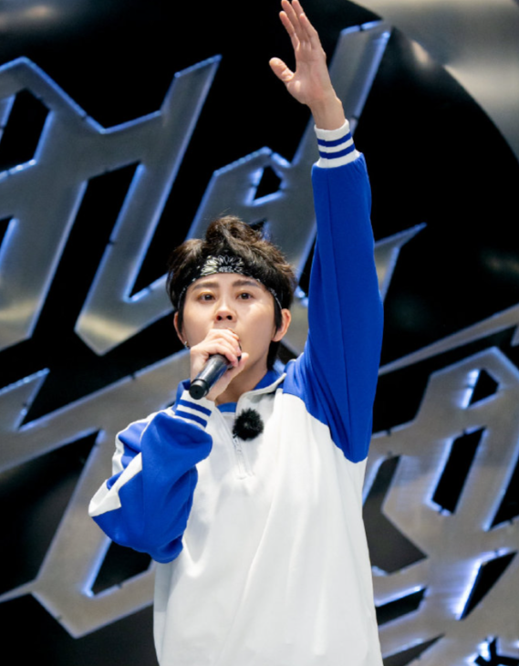 《浪姐7》首次没有大姐大坐镇，4人成C位热门，炮灰选手不在少数