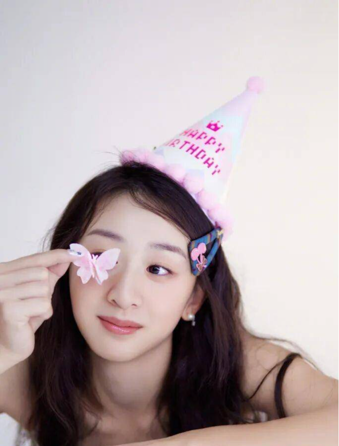 森碟18岁成人礼惊艳全网！