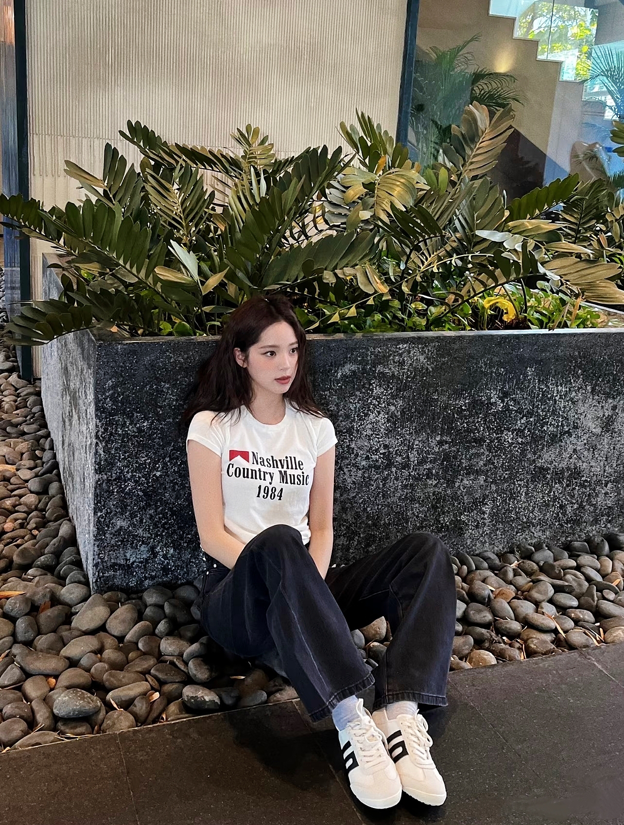 独一份的明媚少女：欧阳娜娜式游客照才是我想要的