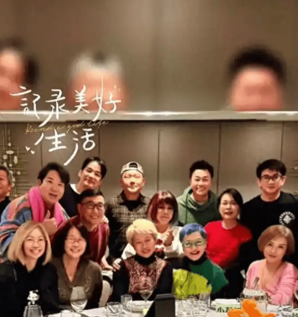 吴奇隆参加同学会“头大一圈”被嘲幸福肥！