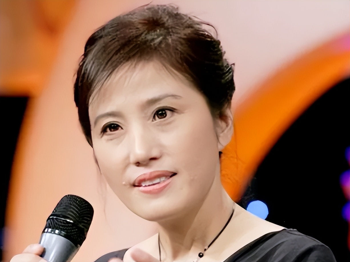 丁克半生顿然醒悟，为了生子毅然离婚，吴玉华如今过的怎么样？