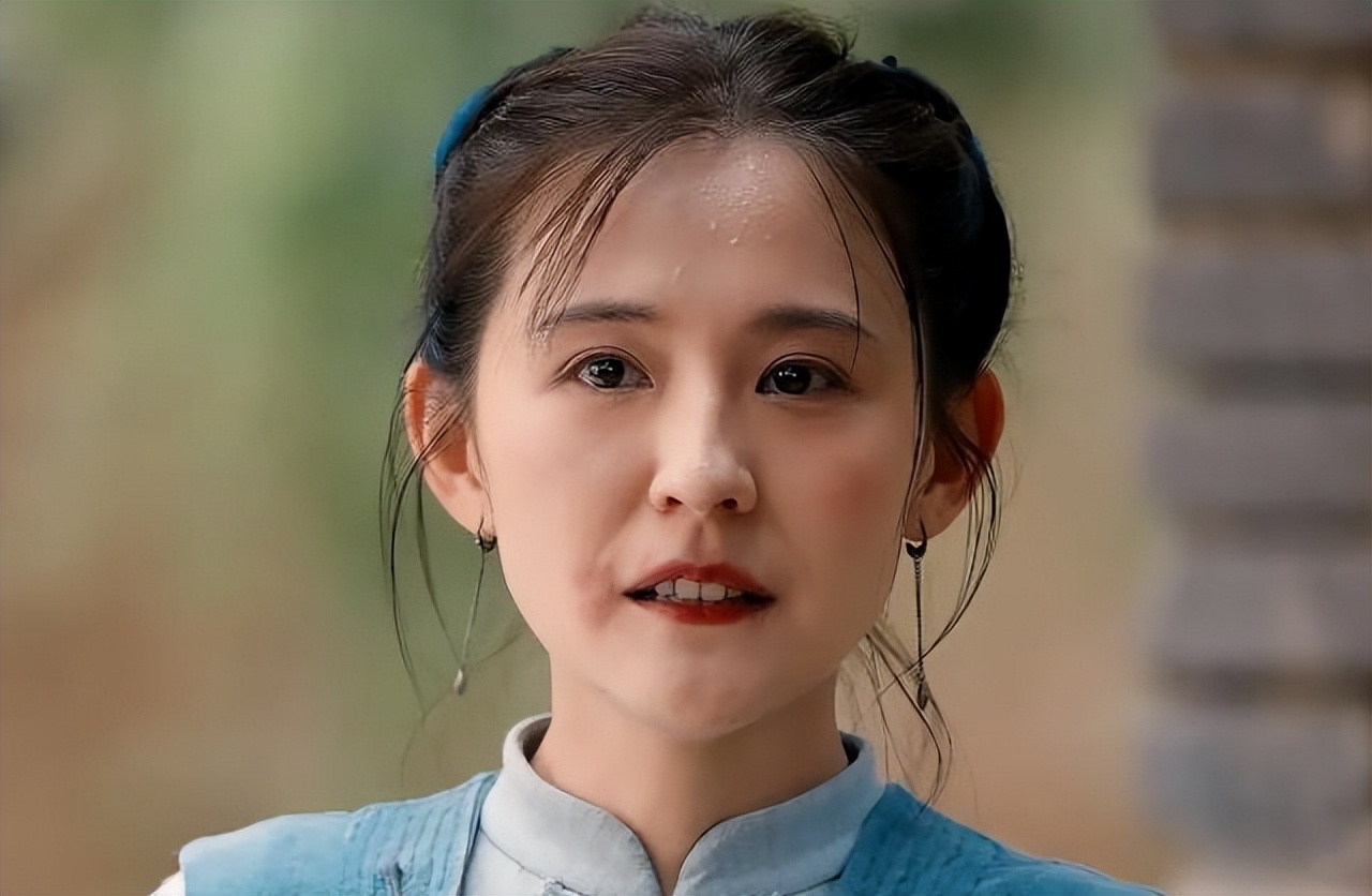 被传私生活混乱,39岁未婚生女的热依扎,给女明星们提了个醒