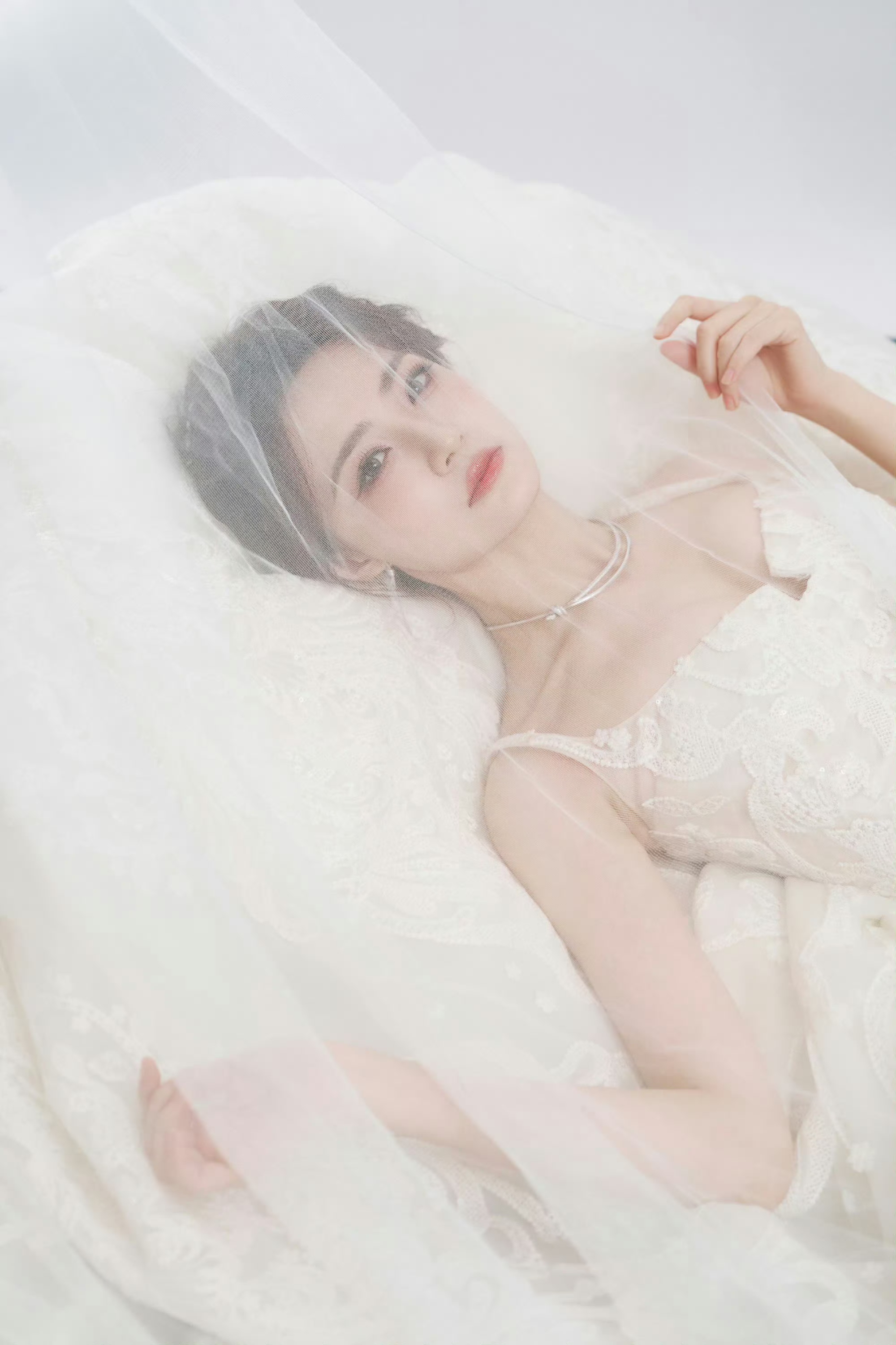 徐璐穿上婚纱好美