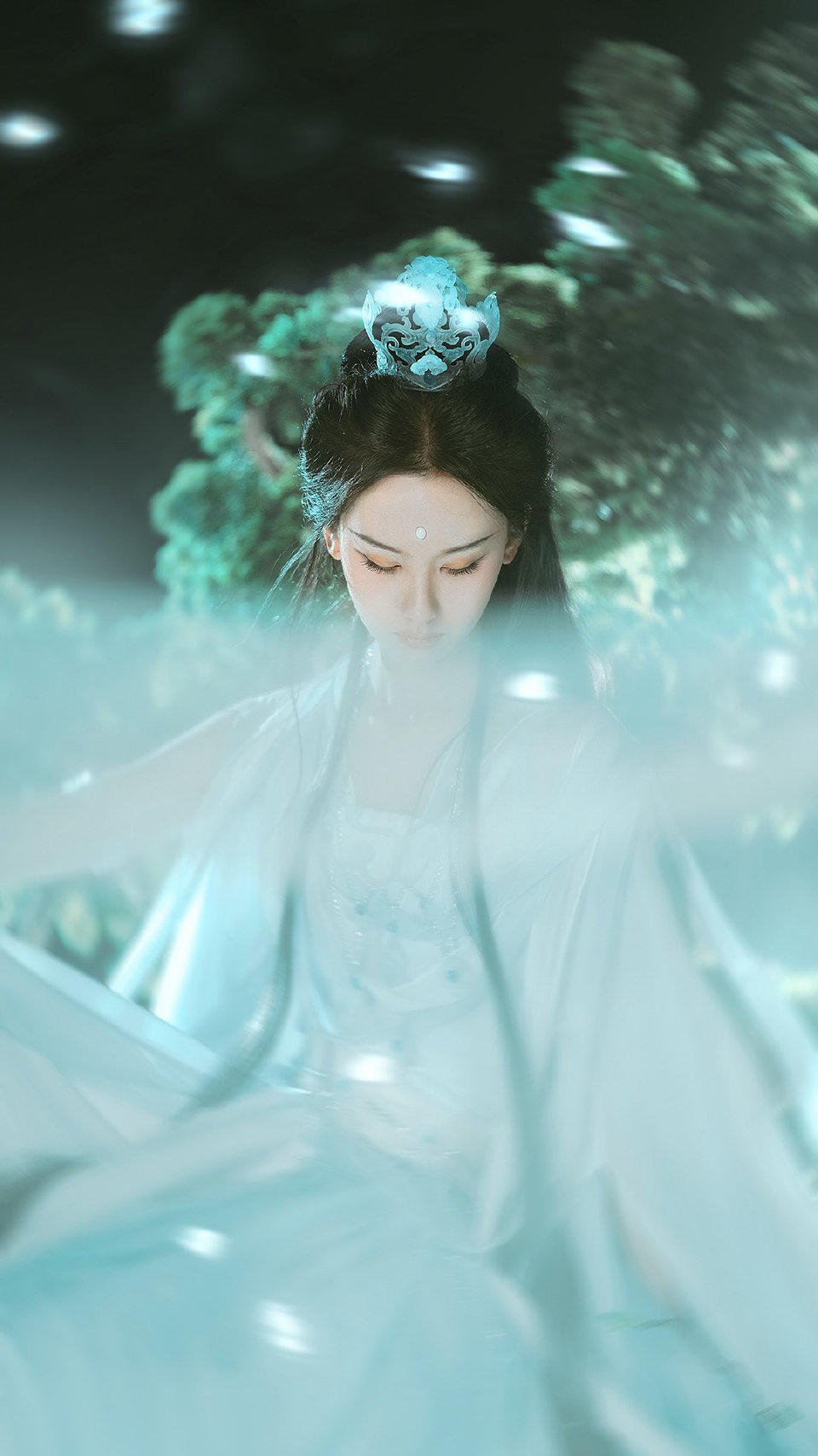 百晓松拍的陈都灵 这组是真神圣