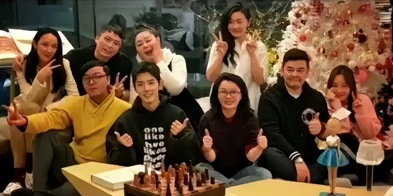 知名大V坦白肖战李沁真实关系，与经纪人相恋传闻，早就真相大白