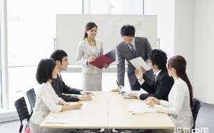 新同事吞掉3万奖金，上司却和稀泥，我冷笑辞职后她追着求我合作